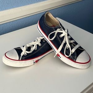Converse denim blue with hearts size 2  (used once)